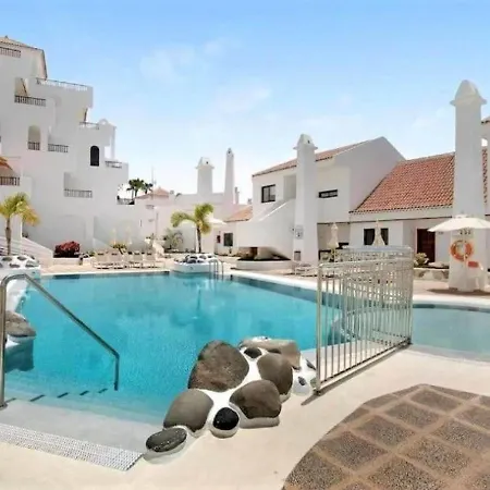 Belvilla By Oyo Luxury Penthouse Garajonay Apartment *